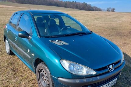 Peugeot 206 186.000 km 850 &euro; Liebstadt 01825