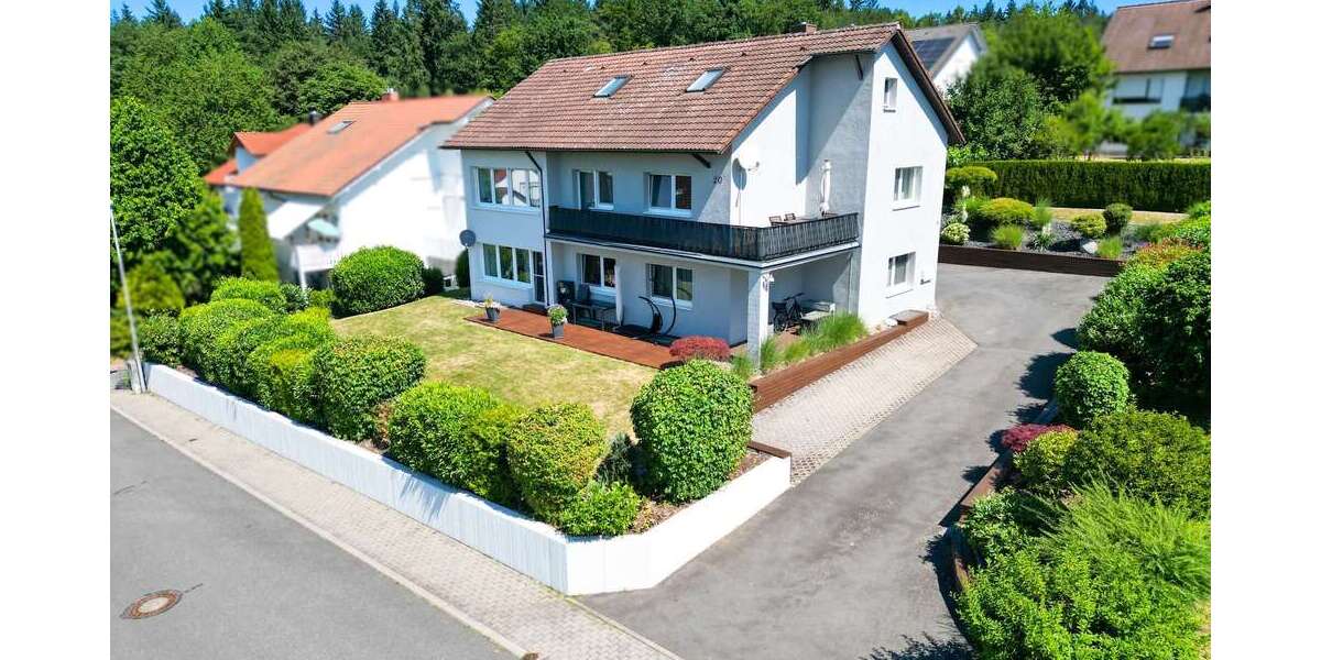 Etagenwohnung Walldürn - 7 Zimmer, 143 m&sup2;, 249.000&euro; | Angebot:26830146