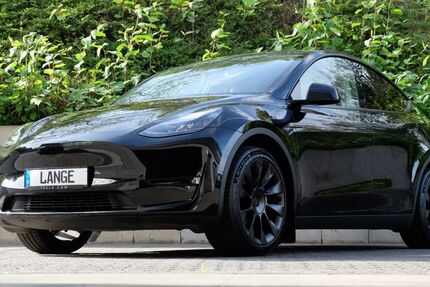 Tesla Model Y 66.560 km 40.200 &euro; Köln 50996