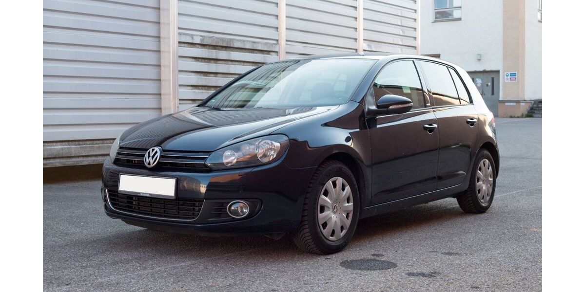 VW Golf 173.000 km 5.000 &euro; Bruckmühl 83052