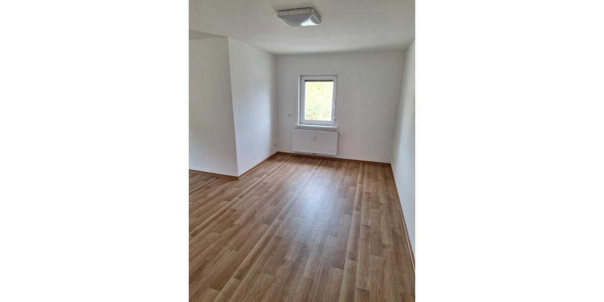 Etagenwohnung Bad Freienwalde (Oder) - 3 Zimmer, 85 m&sup2;, 850&euro; | Angebot:26266049