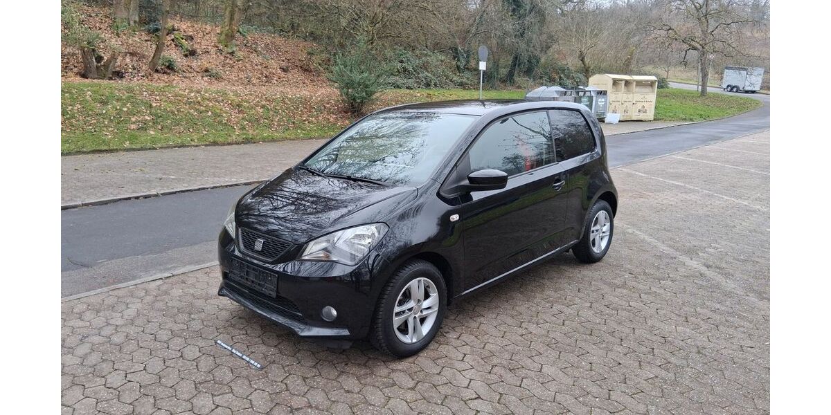Seat Mii 156.000 km 5.900 &euro; Bad Soden 65812
