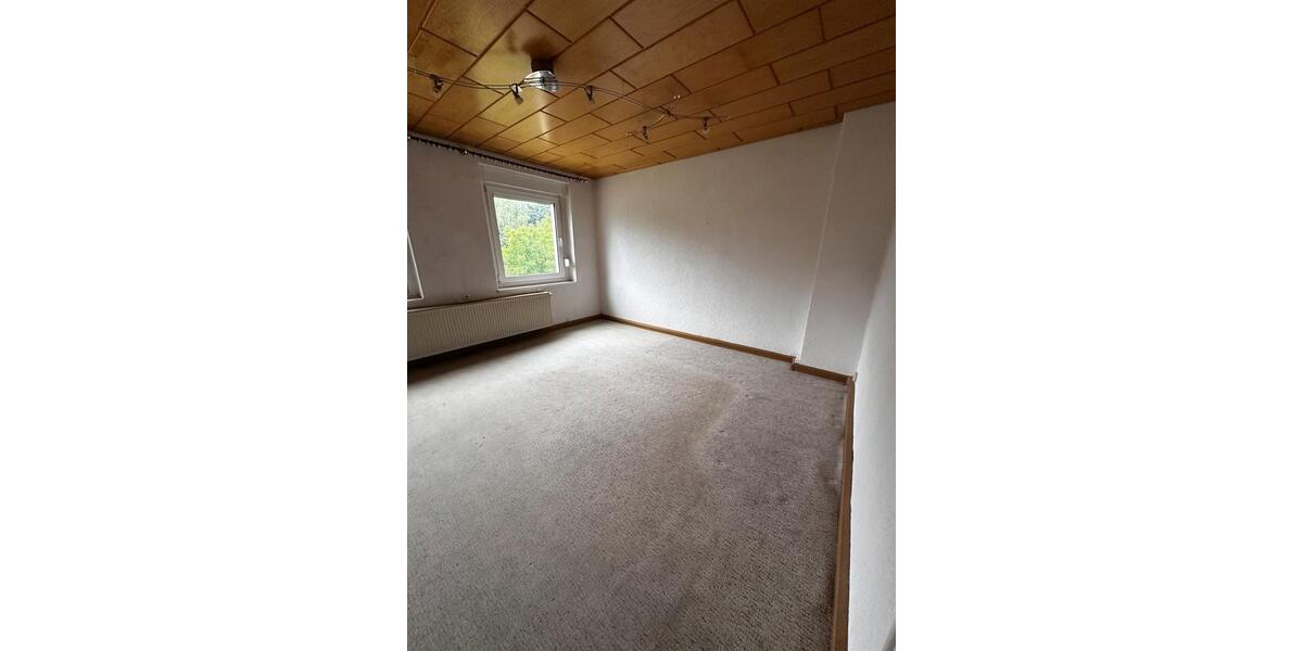 Etagenwohnung Döbern - 3 Zimmer, 70 m&sup2;, 56.000&euro; | Angebot:27096951