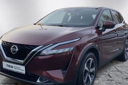 Nissan Qashqai 29.100 km 23.980 &euro; Lübeck 23560