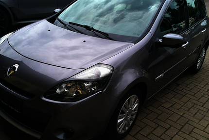Renault Clio 280.000 km 1.999 &euro; Neddemin 17039