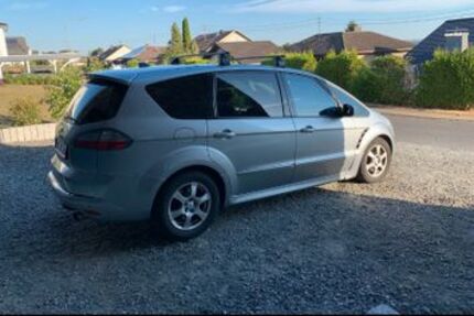 Ford S-Max 240.600 km 2.799 € Roth 57539