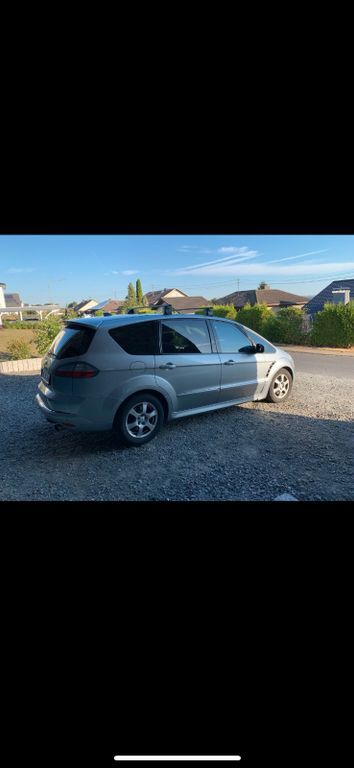 Ford S-Max 240.600 km 2.799 € Roth 57539
