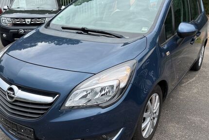 Opel Meriva 218.000 km 3.990 &euro; Trappenkamp 24610