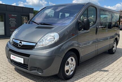 Opel Vivaro 52.722 km 15.500 &euro; Martfeld 27327