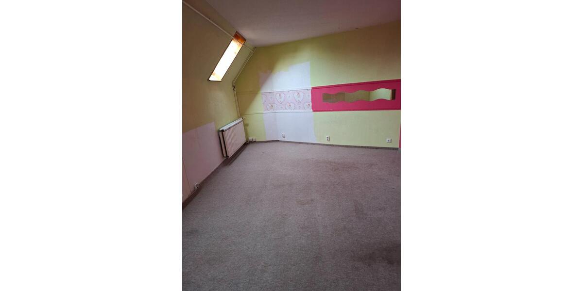 Mehrfamilienhaus, Wohnhaus Guben - 6 Zimmer, 200 m&sup2;, 980&euro; | Angebot:26286595