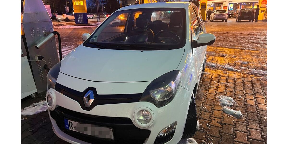 Renault Twingo 112.536 km 4.600 &euro; Regensburg 93051