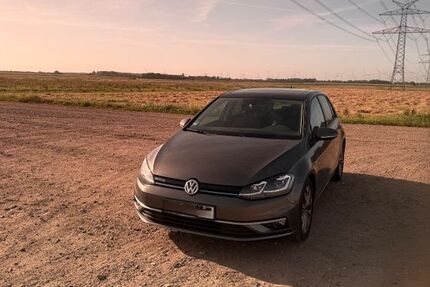 VW Golf 130.000 km 14.400 &euro; Niebüll 25899