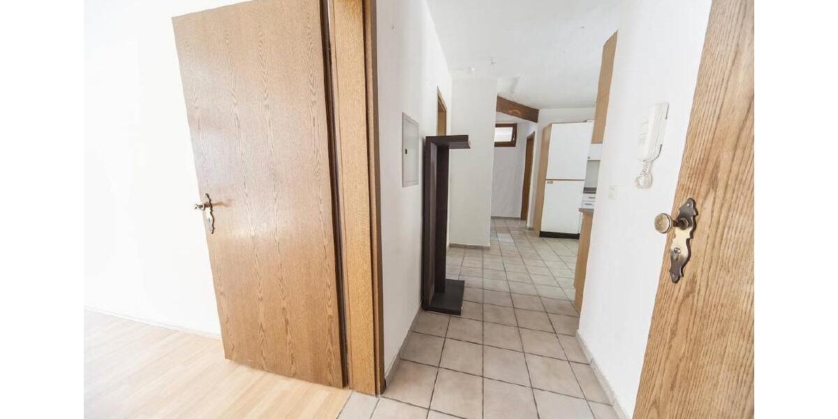 Etagenwohnung Oberndorf am Neckar - 4 Zimmer, 85 m&sup2;, 175.000&euro; | Angebot:26794941