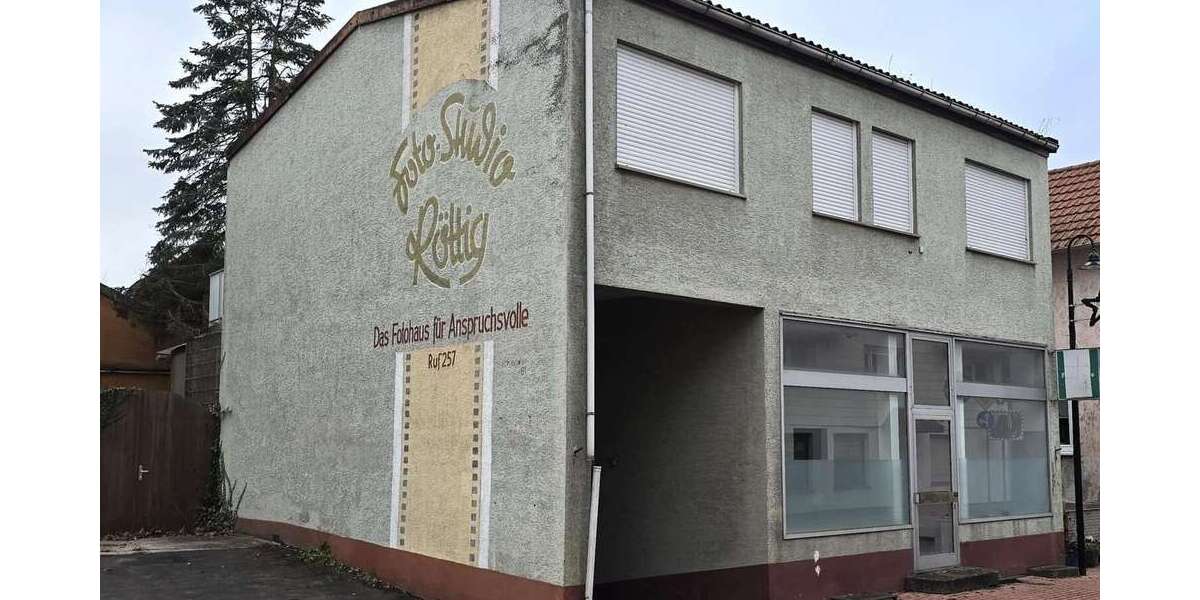 Einfamilienhaus Heringen (Werra) - 8 Zimmer, 168 m&sup2;, 90.000&euro; | Angebot:24525871