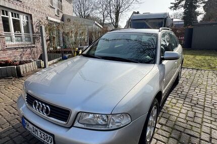 Audi A4 120.000 km 3.900 &euro; Hamburg 22605
