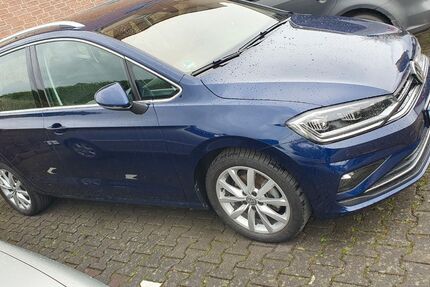 VW Golf Sportsvan 30.000 km 22.700 &euro; Kalletal 32689