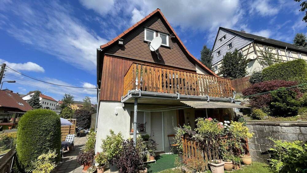 Einfamilienhaus Lichtenhain Lichtenhain - 5 Zimmer, 129 m&sup2;, 98.000&euro; | Angebot:25749418