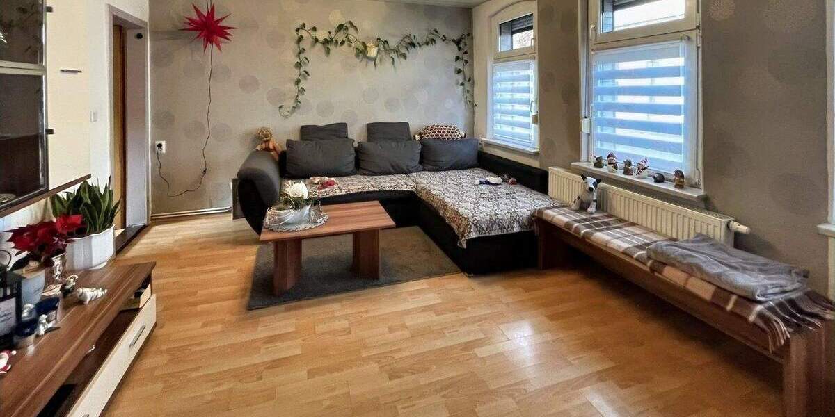 Reihenendhaus Oschersleben - 8 Zimmer, 139 m&sup2;, 94.000&euro; | Angebot:24270432