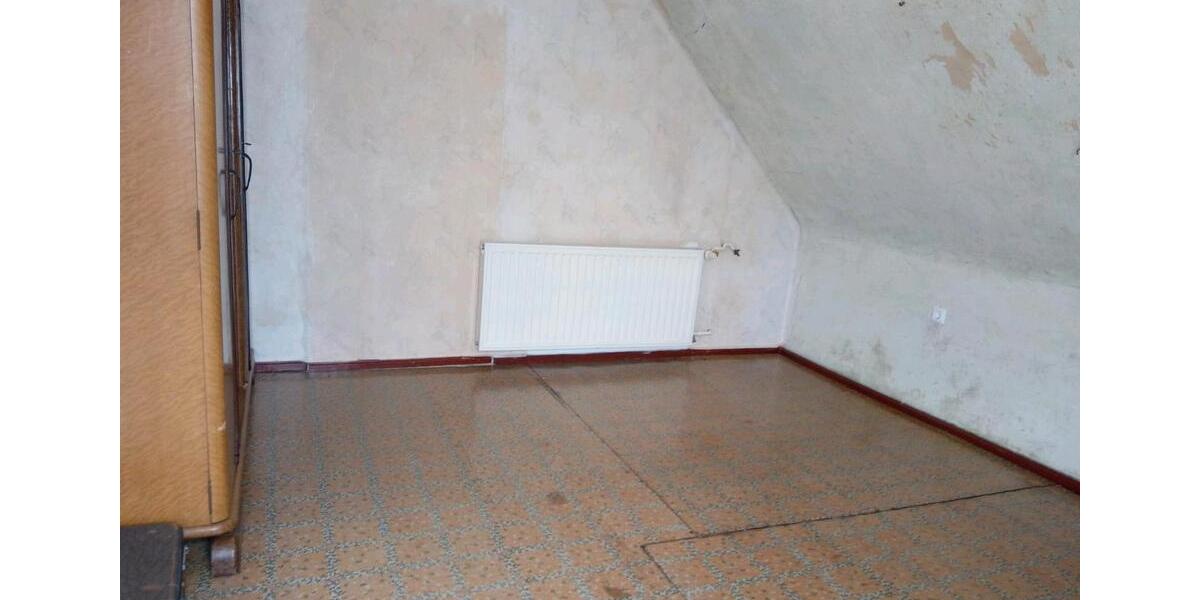 Einfamilienhaus Annaburg - 6 Zimmer, 135 m&sup2;, 125.000&euro; | Angebot:26223911