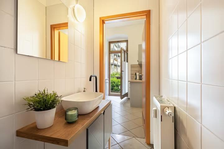 Erdgeschoßwohnung Chemnitz Bernsdorf - 2 Zimmer, 65 m&sup2;, 90.000&euro; | Angebot:27192231