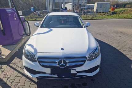 Mercedes 220