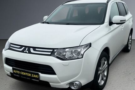 Mitsubishi Outlander 177.933 km 7.950 &euro; Tuttlingen 78532