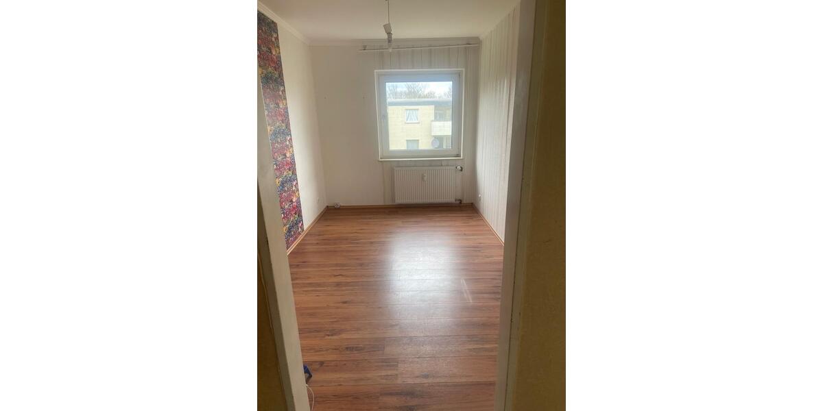 Etagenwohnung Lippstadt Overhagen - 4 Zimmer, 82 m&sup2;, 175.000&euro; | Angebot:26222341