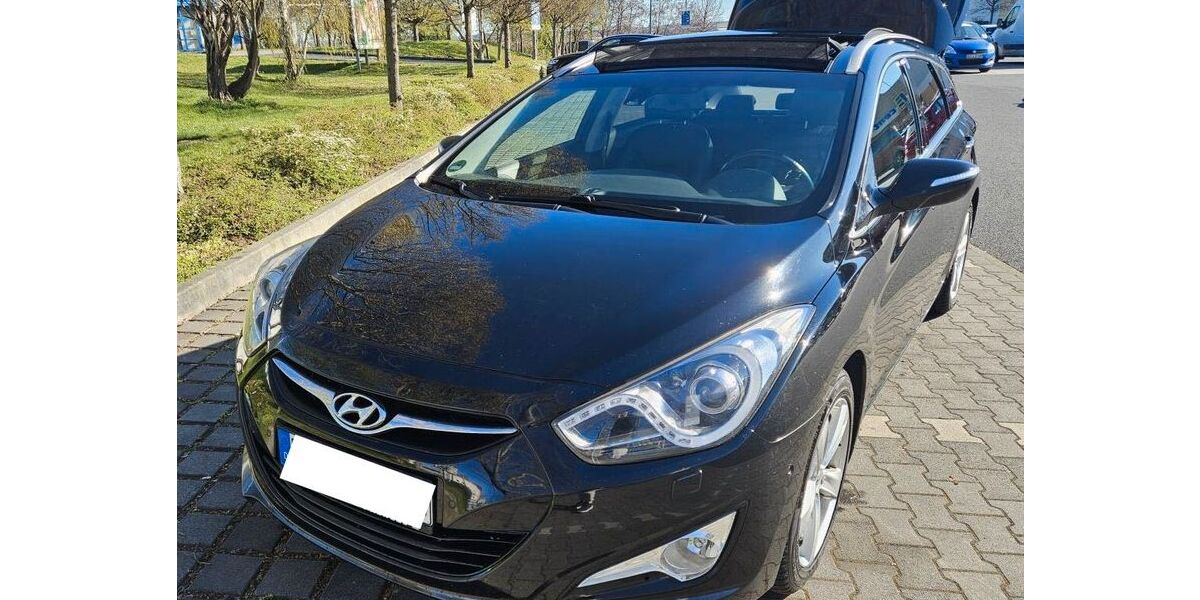 Hyundai i40 99.700 km 10.300 &euro; Werther 99735