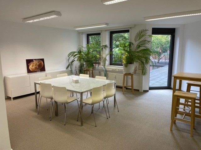 Gewerbeobjekt Meerbusch Büderich - 6 Zimmer, 135 m&sup2;, 1.800&euro; | Angebot:23984455