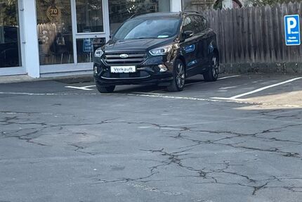 Ford Kuga 117.000 km 14.700 &euro; Marktredwitz 95615