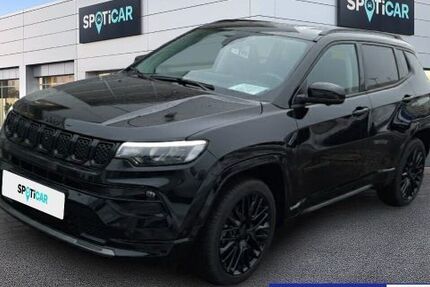 Jeep Compass 29.310 km 24.790 &euro; Jüterbog 14913