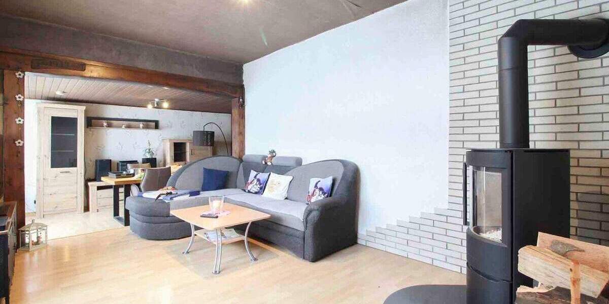 Einfamilienhaus Steinheim Bergheim - 7 Zimmer, 174 m&sup2;, 173.500&euro; | Angebot:25277897