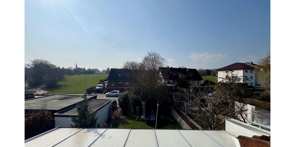 Friedrichsdorf: Großzügige Doppelhaushälfte mit separater Einliegerwohnung! - Doppelhaushälfte Friedrichsdorf | Angebot:27145996