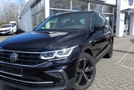 VW Tiguan 23.428 km 36.990 &euro; Harsefeld-Hollenbeck 21698