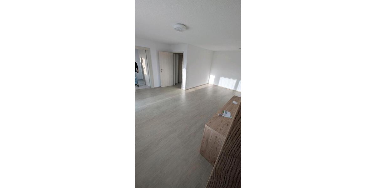 Etagenwohnung Villingen-Schwenningen Schwenningen - 1.5 Zimmer, 45 m&sup2;, 135.000&euro; | Angebot:27143046