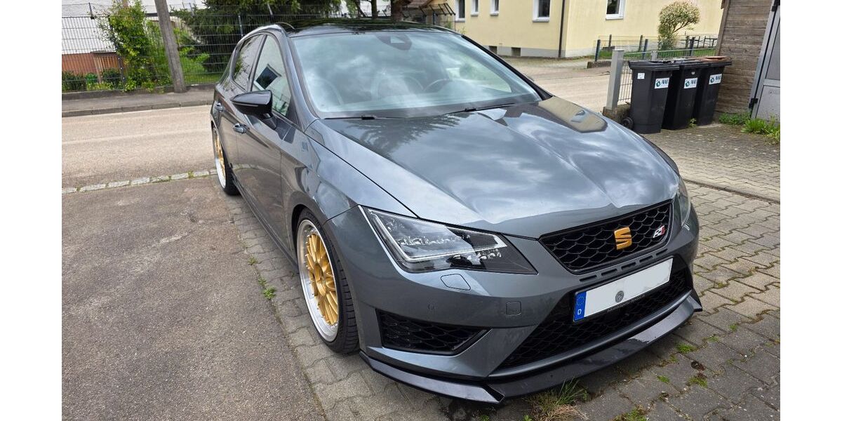 Seat Leon 150.000 km 20.000 &euro; Weißenhorn 89264