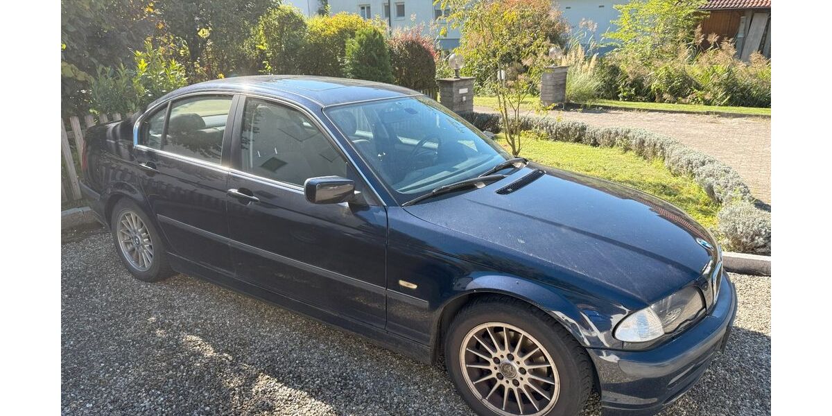 BMW 320 195.000 km 2.999 &euro; Uhldingen-Mühlhofen 88690