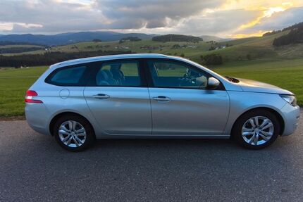 Peugeot 308 232.000 km 4.900 &euro; Breitnau 79874