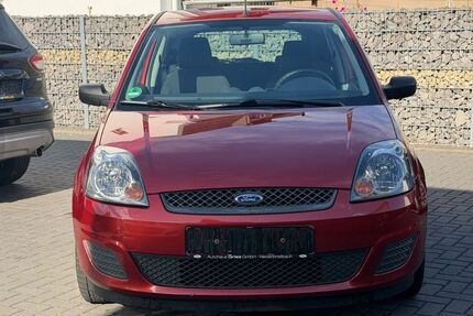 Ford Fiesta 69.000 km 3.799 &euro; Bad Breisig 53498