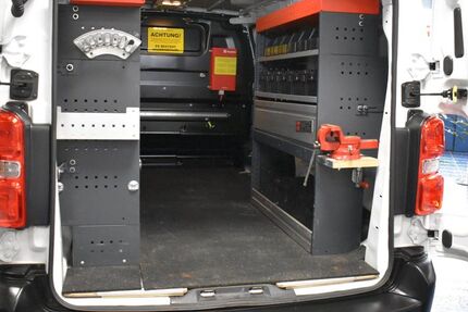 Opel Vivaro 118.422 km 13.870 &euro; Nürnberg 90431