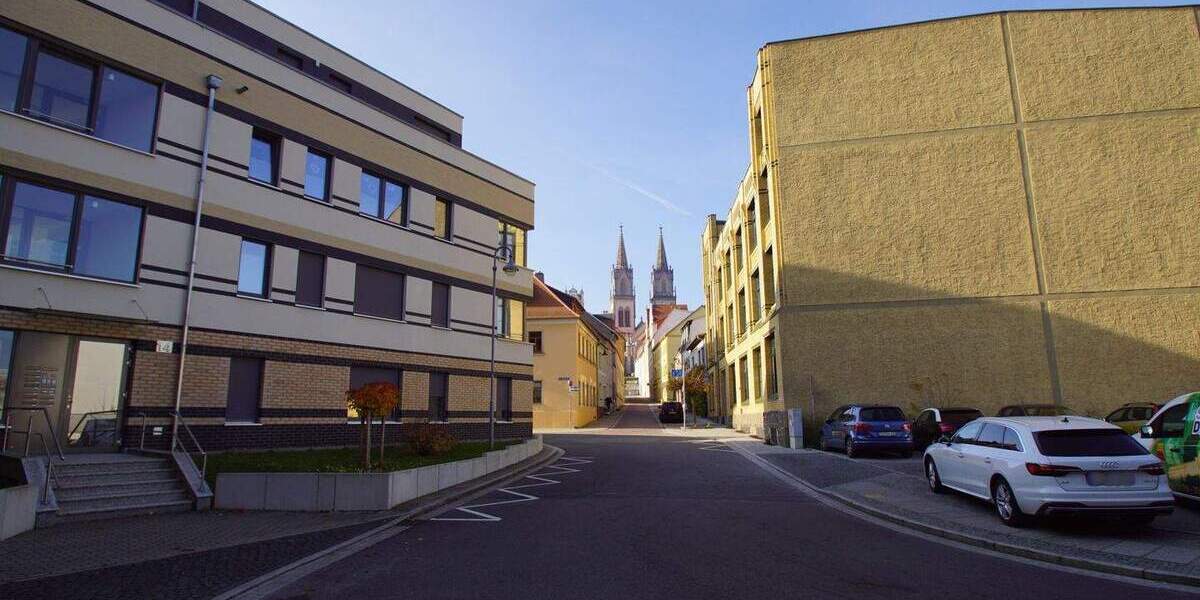 Immobilienpaket bestehend aus EFH, MFH, HH, unsa. HH in Oschatz zimmer