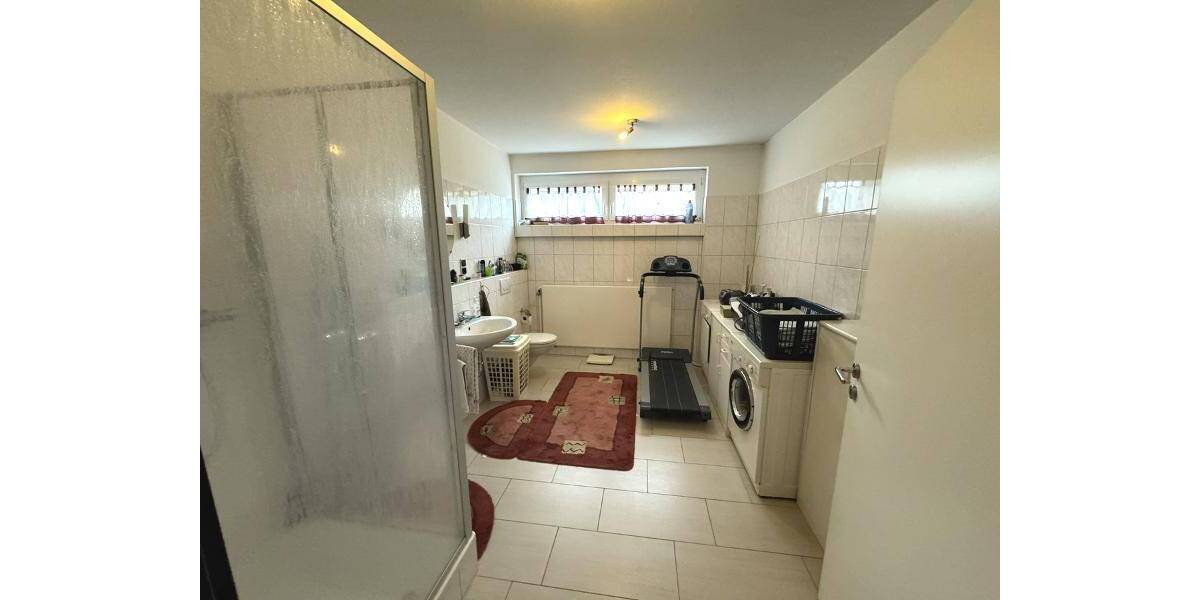 Etagenwohnung Garrel - 2 Zimmer, 84 m&sup2;, 130.000&euro; | Angebot:25676326