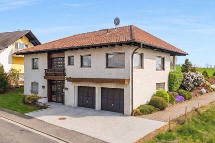 Haus Büdingen Vonhausen - 7 Zimmer, 154 m&sup2;, 559.000&euro; | Angebot:26275953