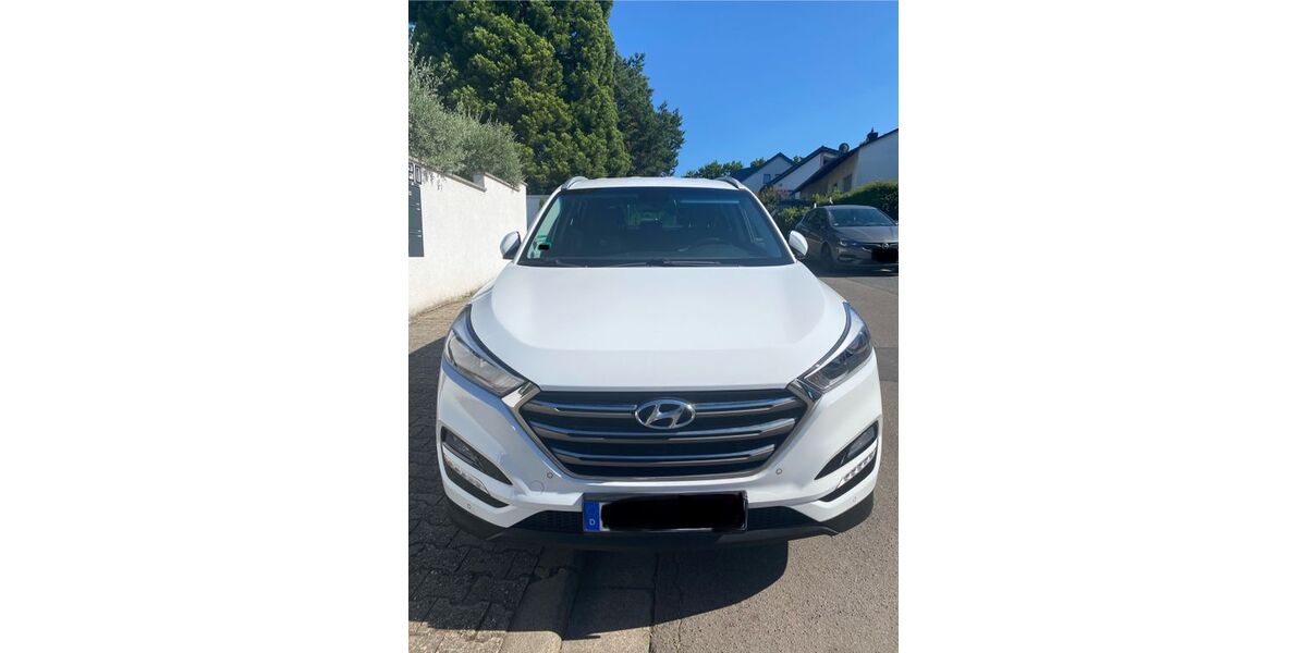 Hyundai TUCSON 85.000 km 14.500 &euro; Mainz 55129