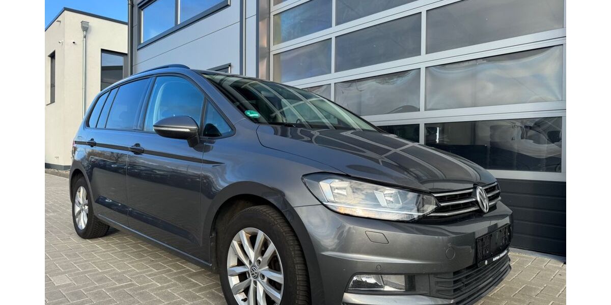 VW Touran 200.000 km 8.990 &euro; Lengede OT Broistedt 38268