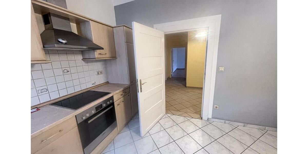 Hochparterre Frankfurt (Oder) - 4 Zimmer, 121 m&sup2;, 290.000&euro; | Angebot:25929448