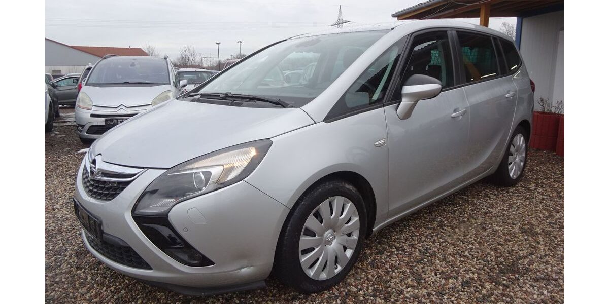 Opel Zafira 247.527 km 4.300 &euro; Dresden 01219