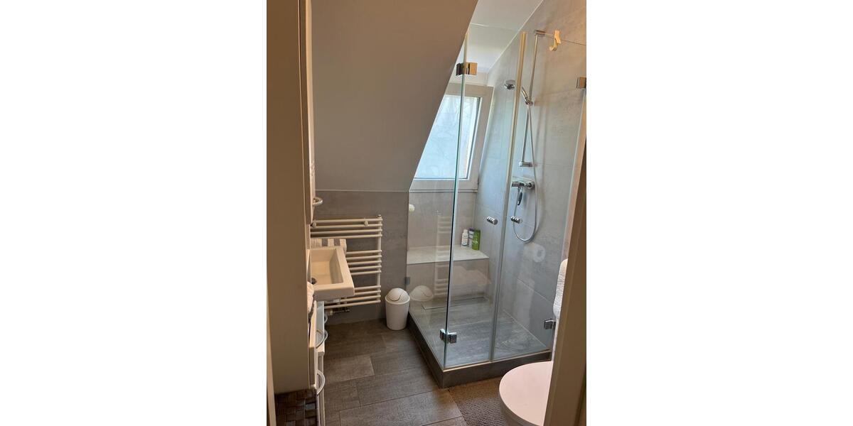 Dachgeschoßwohnung Remscheid Lüttringhausen - 4 Zimmer, 62 m&sup2;, 130.000&euro; | Angebot:24462090