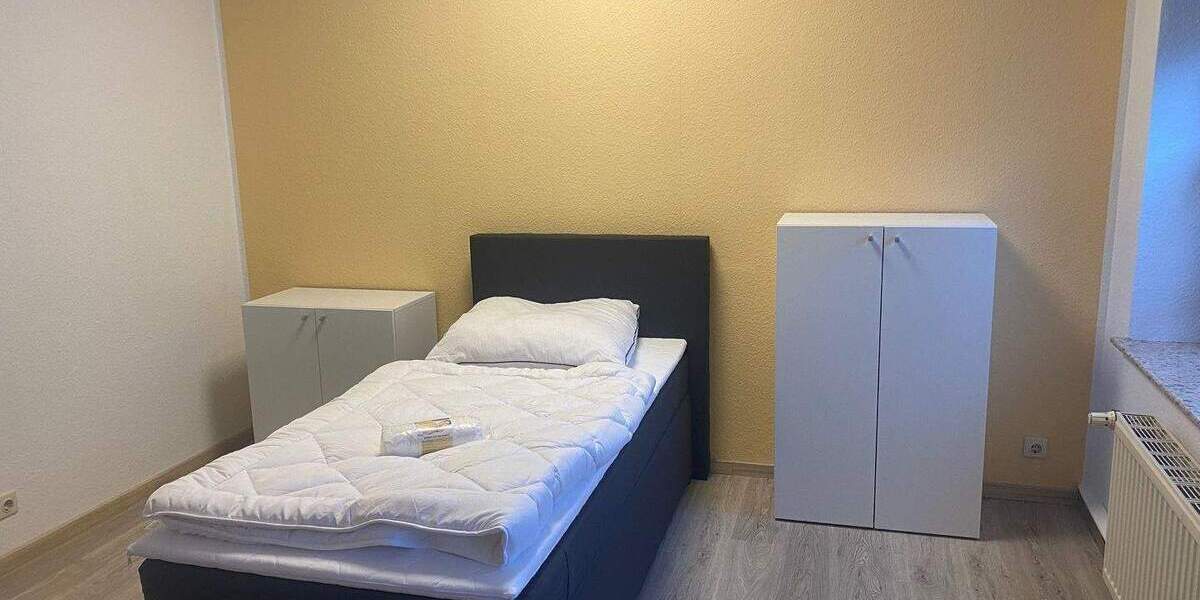 Etagenwohnung Halle (Saale) Innenstadt - 6 Zimmer, 151 m&sup2;, 2.000&euro; | Angebot:26686836