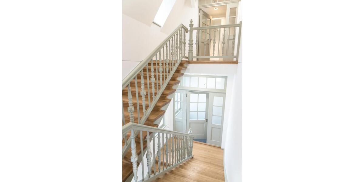 Dachgeschoßwohnung Ilmenau - 1 Zimmer, 28 m&sup2;, 295&euro; | Angebot:26095044